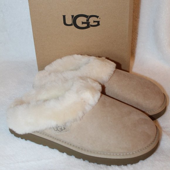 beige ugg slippers